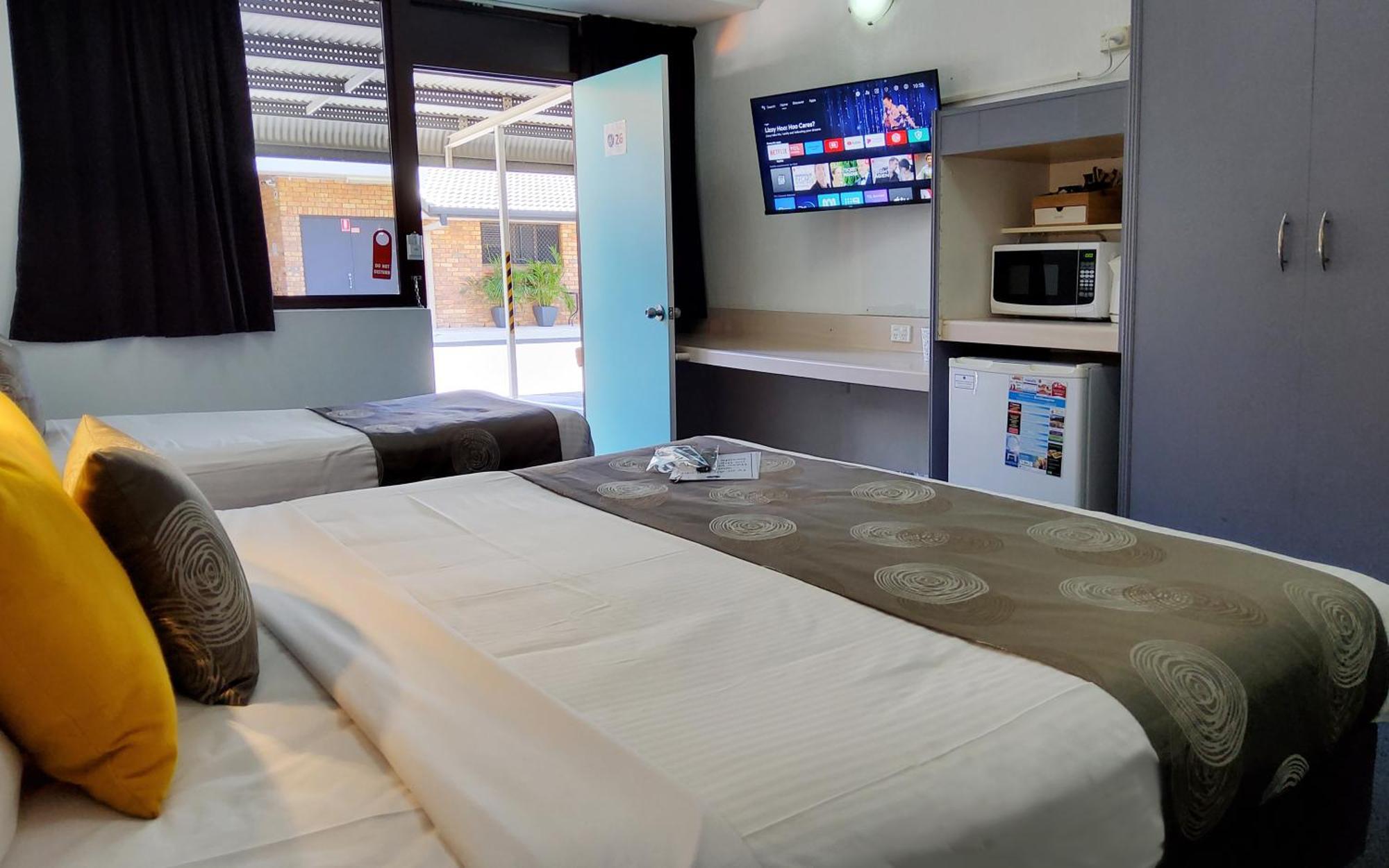 Archer Park Motel Rockhampton Oda fotoğraf