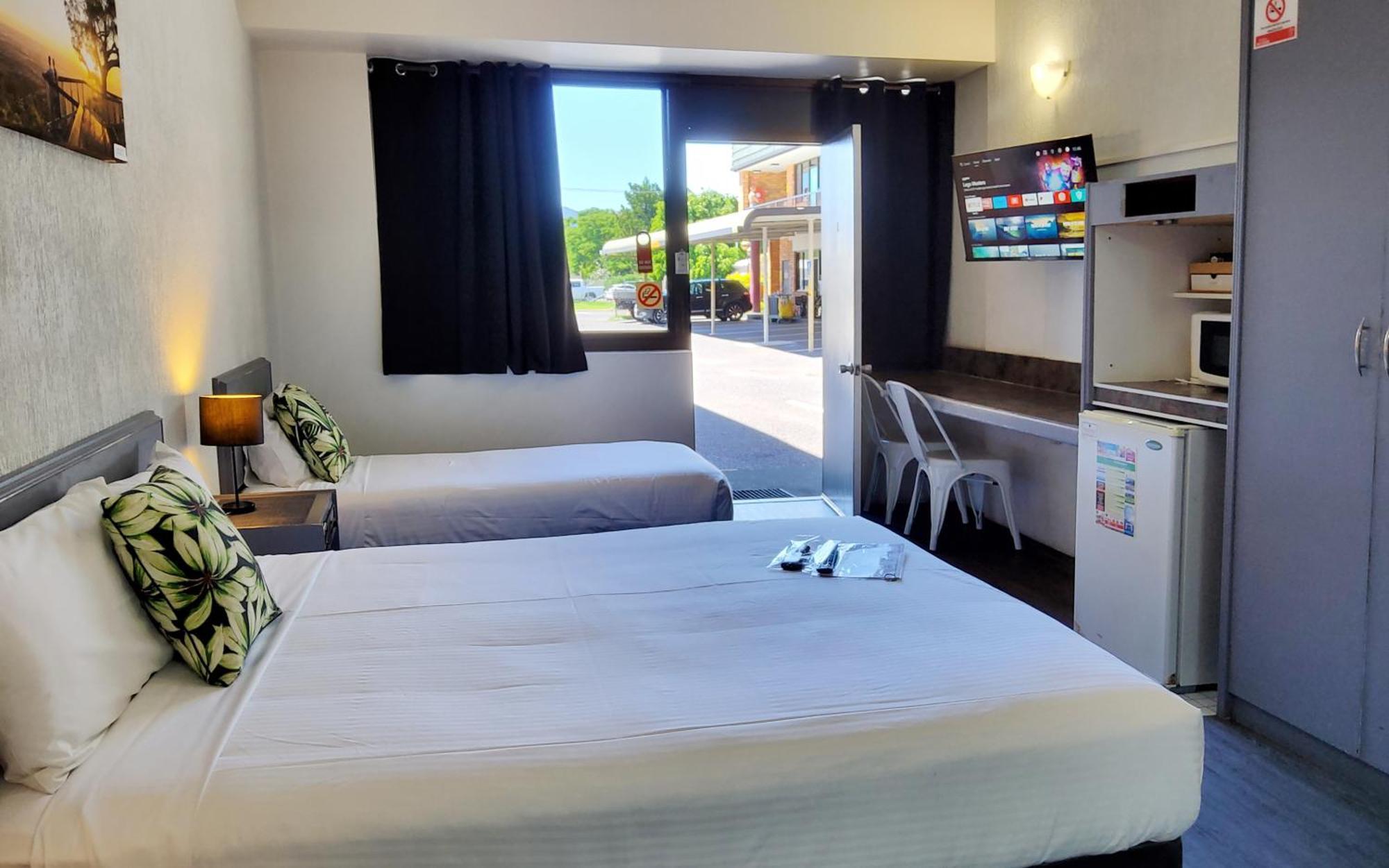 Archer Park Motel Rockhampton Oda fotoğraf